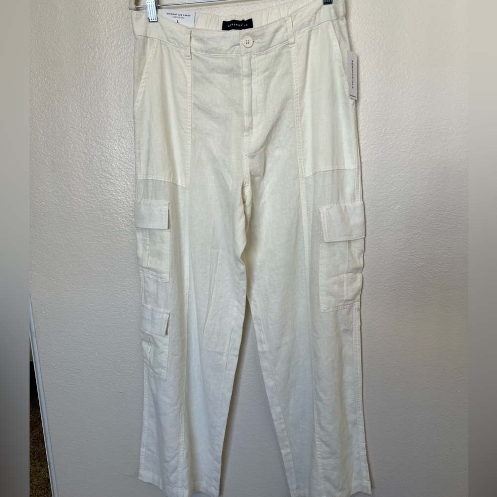 Aeropostale Cream Wide Leg Cargo Pants